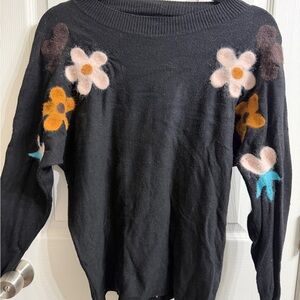 Aaeda Floral Appliqué Crewneck Sweater - Women's M